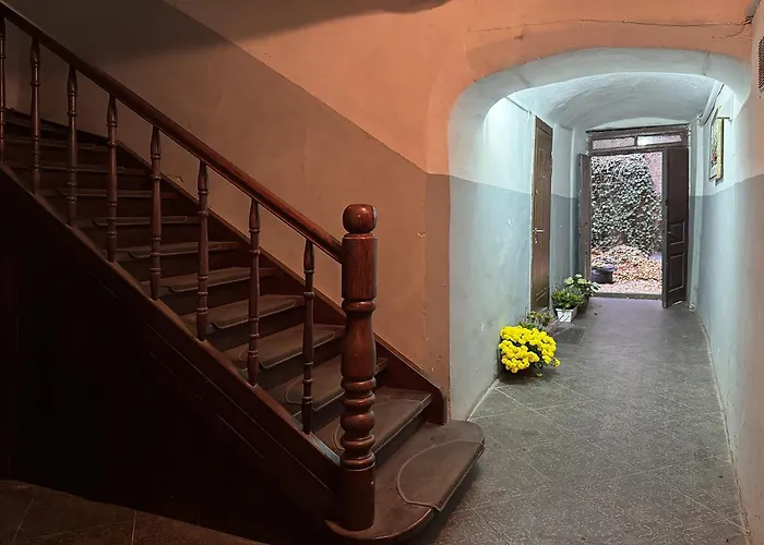 Apartment Romantic Apartments- In Historical Center *