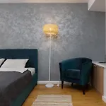 Apartment Romantic Apartments- In Historical Center *