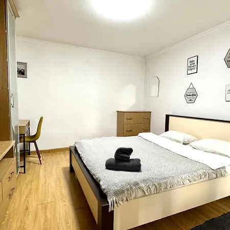 Apartment Romantic Apartments- In Historical Center *