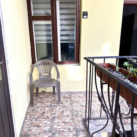 Romantic Apartments- In Historical Center Apartment