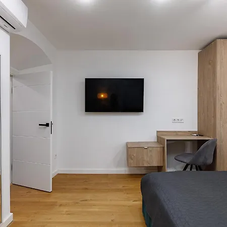 Romantic Apartments- In Historical Center * Leópolis