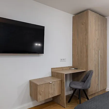 Appartement Romantic Apartments- In Historical Center Lviv