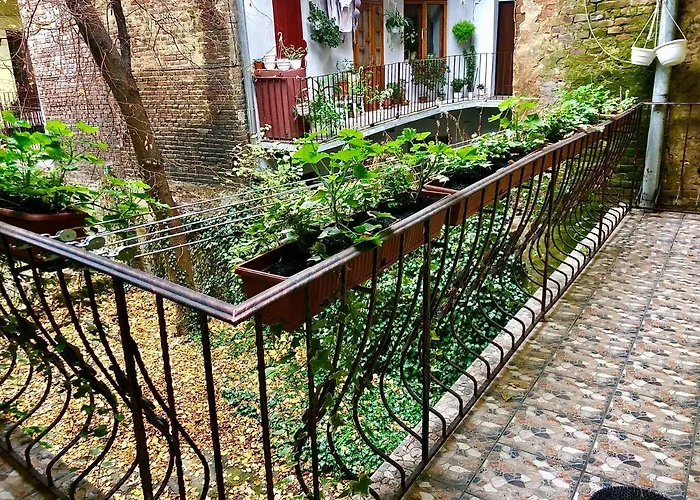 Romantic Apartments- In Historical Center *